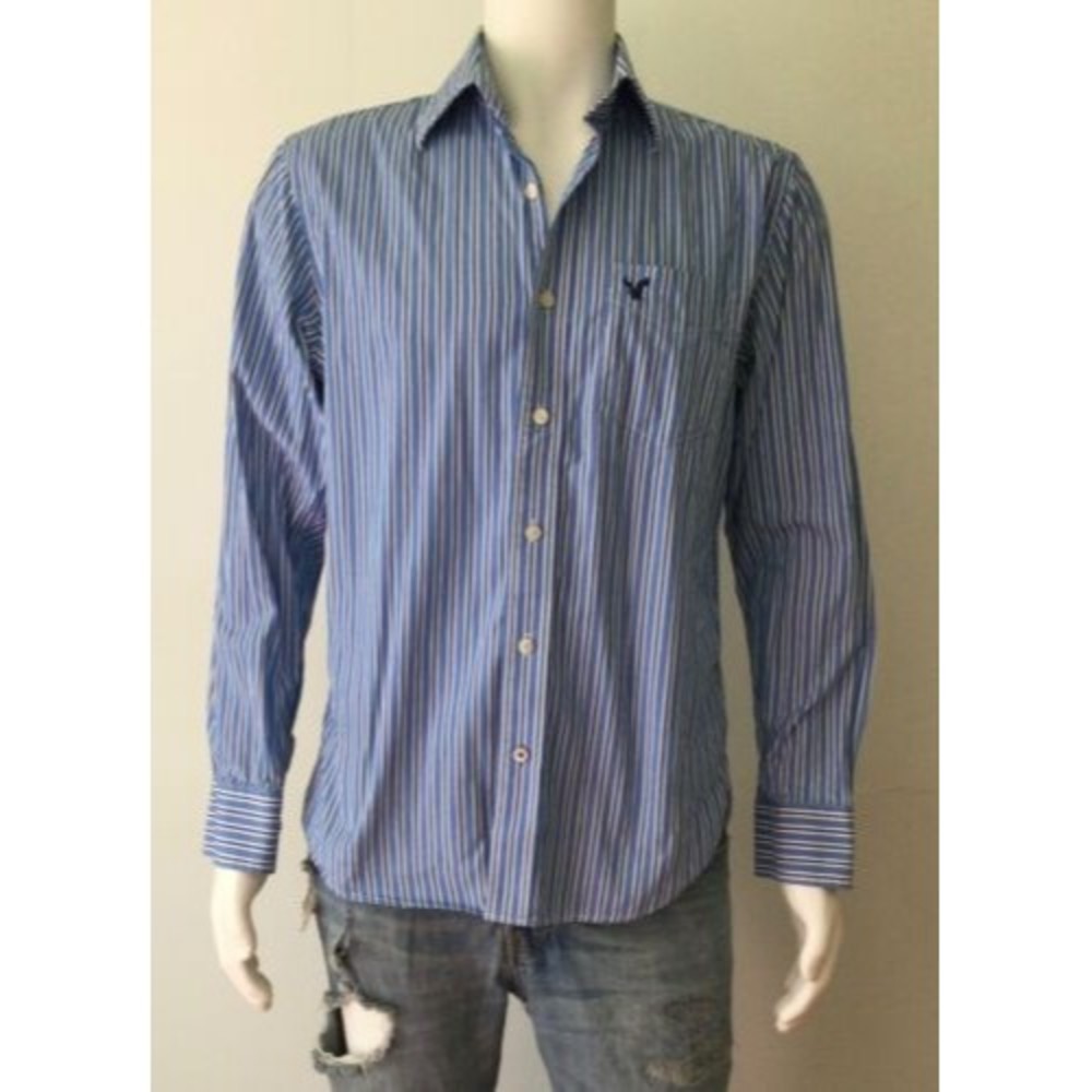 AMERICAN EAGLE OUTFITTERS Blue Striped Long Sleeve Button Down Shirt (Size M)